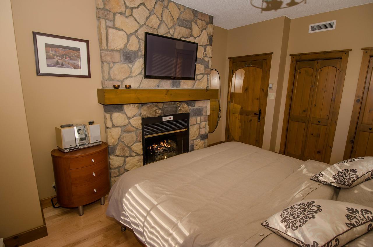 Luxurious Equinoxe Ski-In/Ski-Out Mont-Tremblant Exteriér fotografie